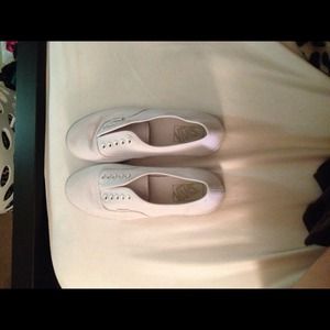 Authentic lo pro white vans size 8