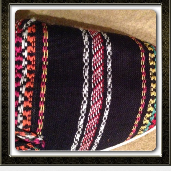 Aeropostale slip on shoes - Picture 2 of 4