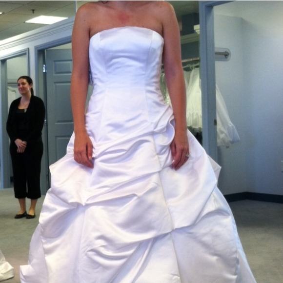 NWT Alfred Angelo white wedding dress size 4.