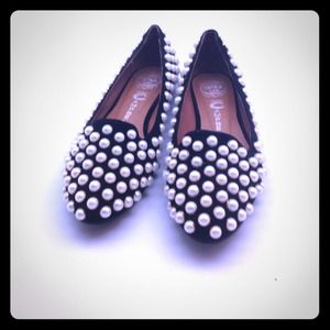 Pearl flats Jeffery Campbell