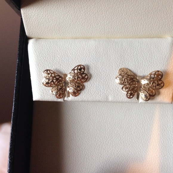 Yellow gold butterfly earrings