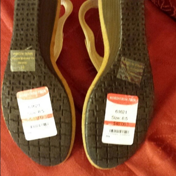 Bucco Sandals - Picture 2 of 3