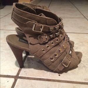 Steve Madden Booties 😍