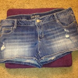Cute denim shorts