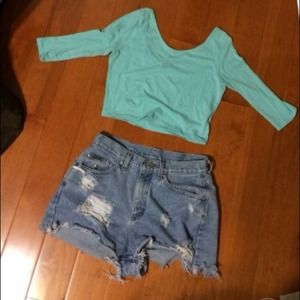Baby blue crop top