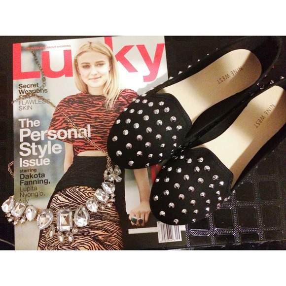 ๐ซsold in bundle๐ซBlack studded loafers๐ - Picture 2 of 2