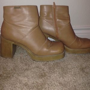 Brown Mudd Booties