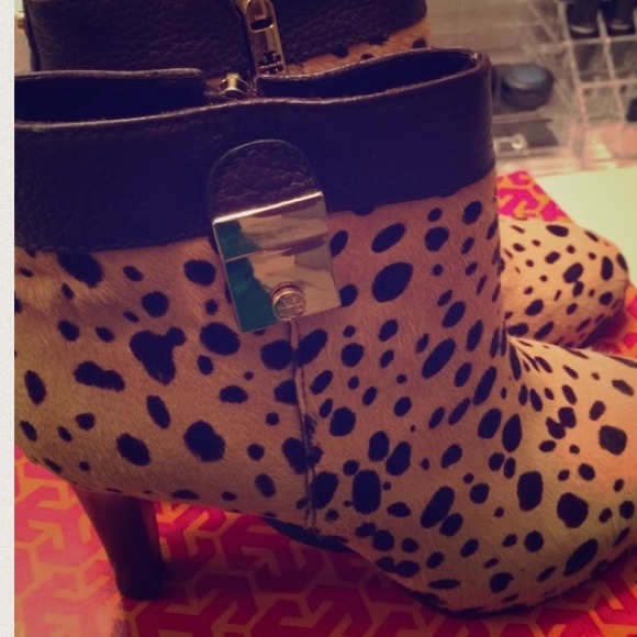 Tory burch leopard booties