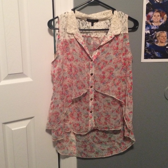 collared floral button up - Picture 1 of 1