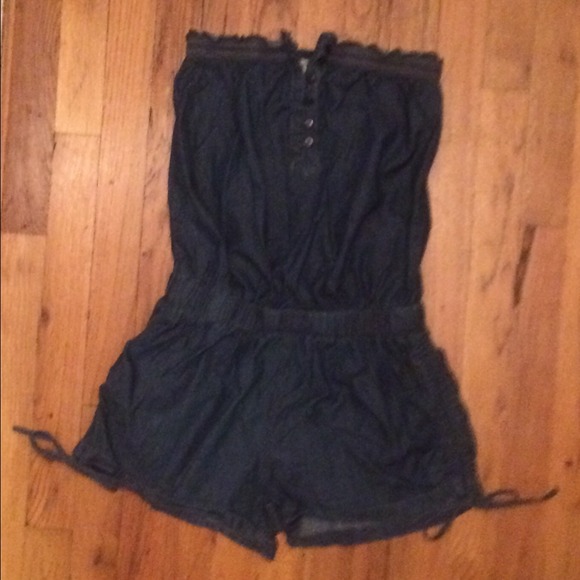 Blue Spice Denim - ✨Strapless Denim Romper✨