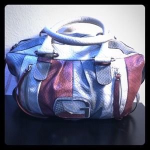 Guess Multicolor Shopper Satchel
