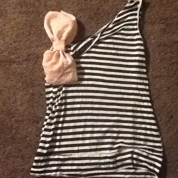 Bow Shirt