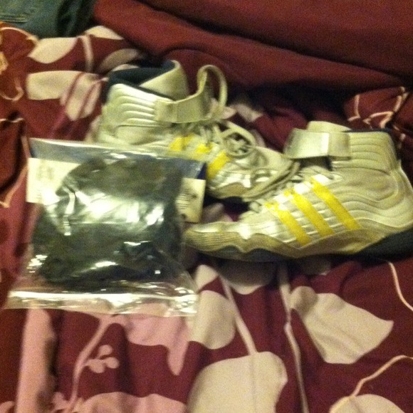 Boys wrestling shoes and head gear