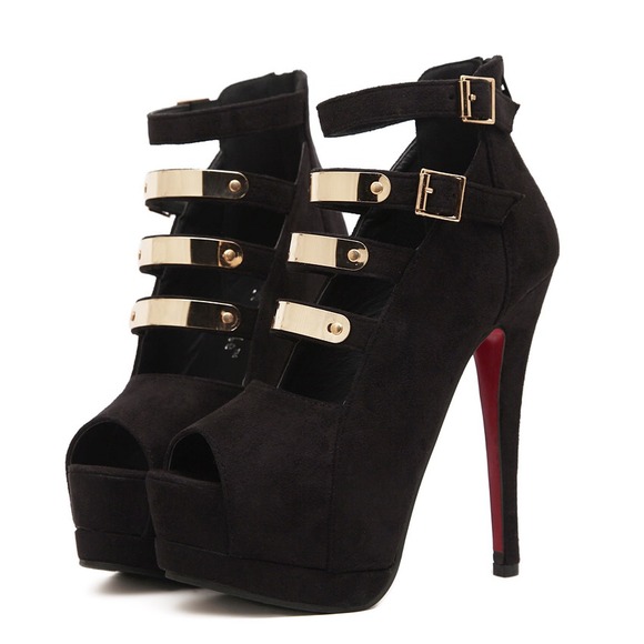 Red Bottom Heels(Christian Louboutine)