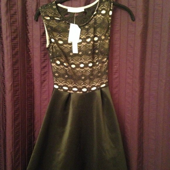 NWT COCKTAIL DRESS - Picture 1 of 1