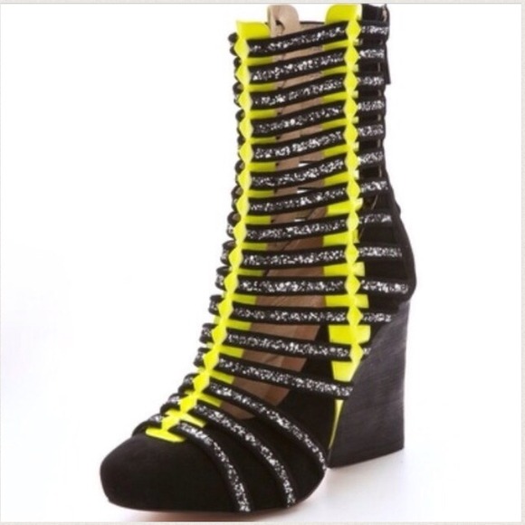 🎉PM EDITOR PICK🎉 🆕 Matt Bernson Dannijo Booties - Picture 4 of 4