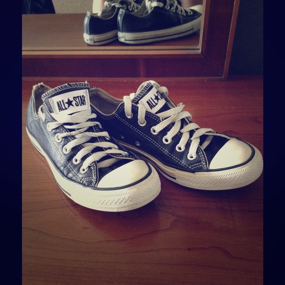 Converse All Stars. Black Leather.