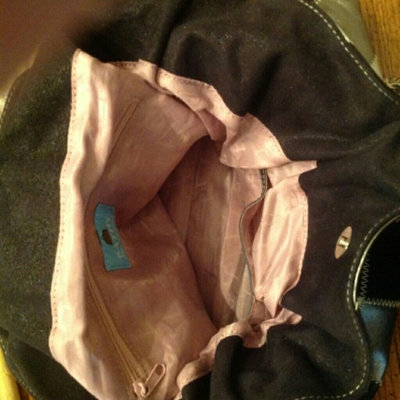 Handbag - Picture 4 of 4