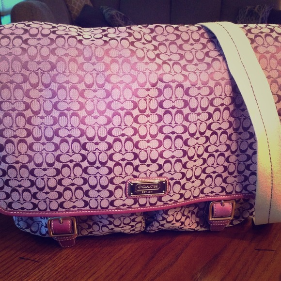 Coach messenger bag