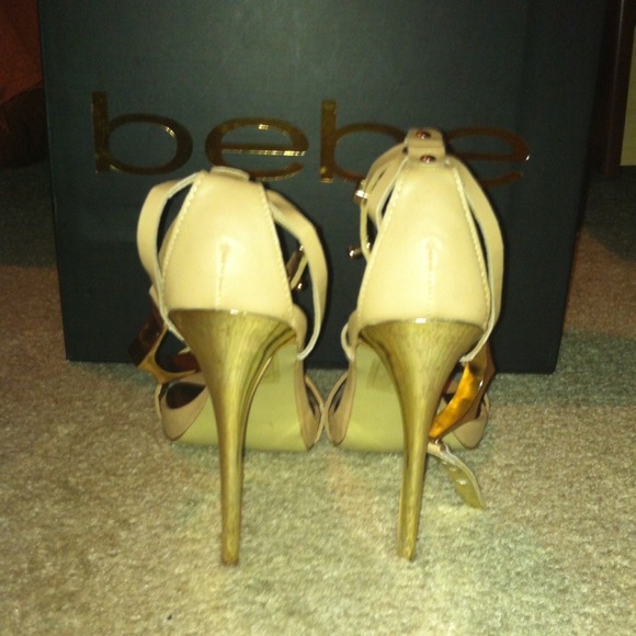 Bebe heels