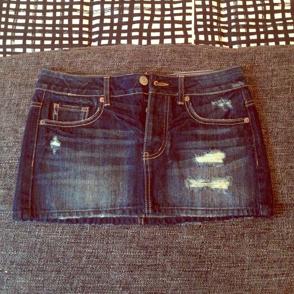 American Eagle Denim Skirt - Picture 1 of 2