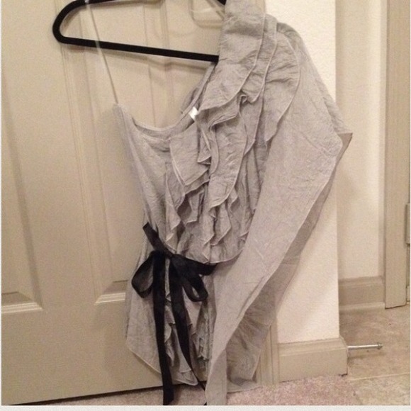 Gray Tarzan Top with Black Grosgrain Ribbon Belt