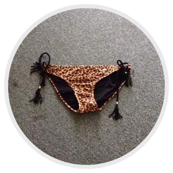 LA hearts cheetah bikini bottom