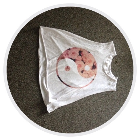 SOLD Brandy Melville Sadie yin yang