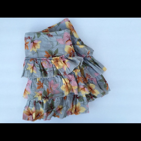 Cute floral and ruffle skirt!!!