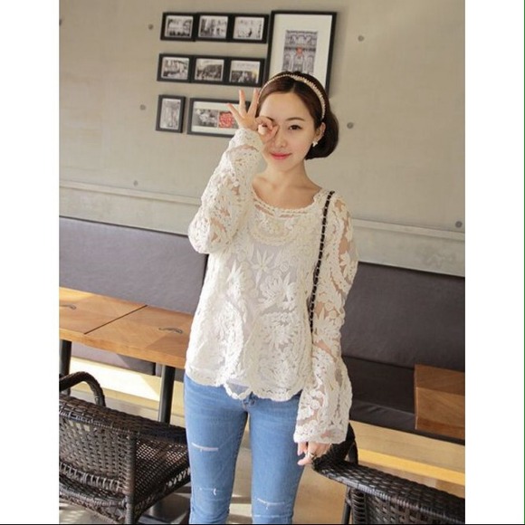 Long sleeve lace top