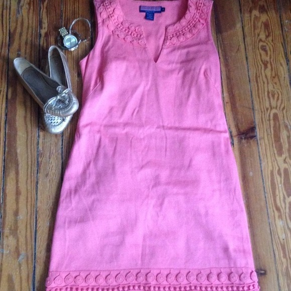EUC Vineyard Vines Dress