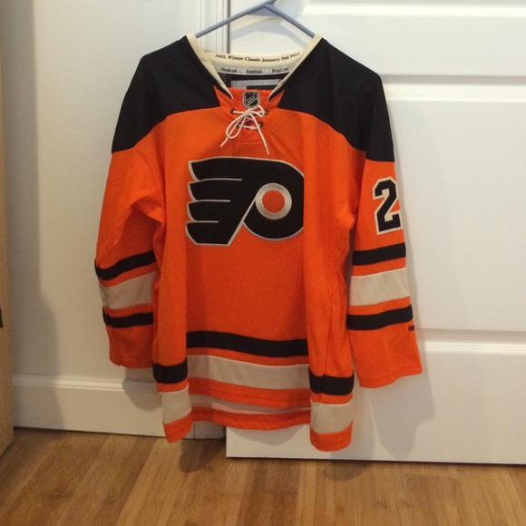 Winter classic 2012 Claude giroux jersey