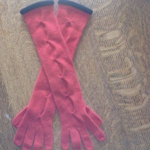 !SALE! Carolina Amato Gloves