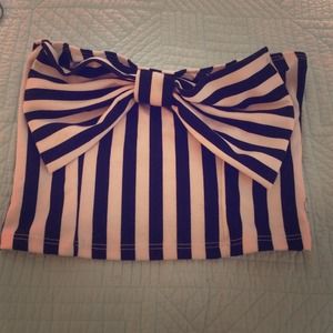 Pac Sun striped crop top with bow detail!