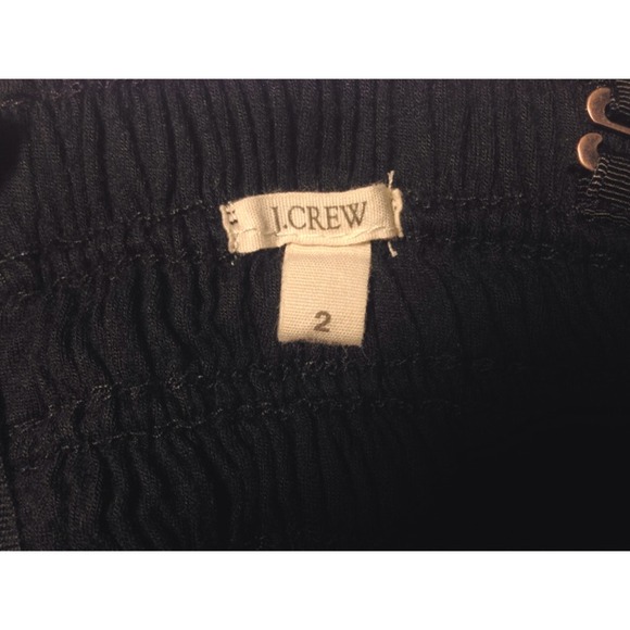 ✖️ SOLD IN BUNDLE ✖️ - Picture 4 of 4