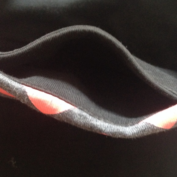 Vs pink leggings - Picture 3 of 3