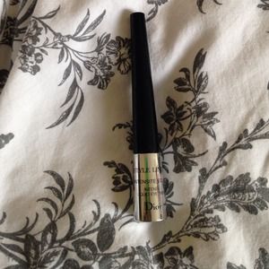 Dior liquid eyeliner