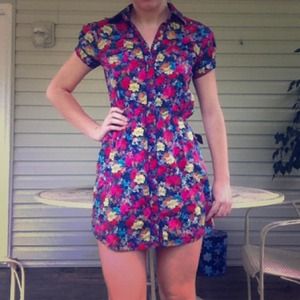Button-down floral shirt dress
