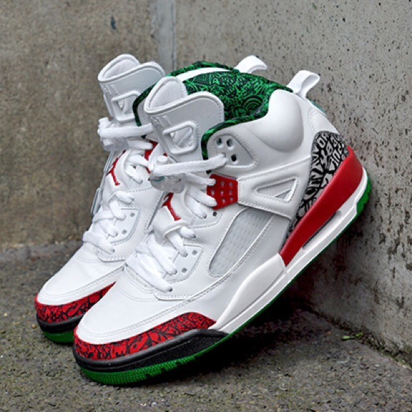 Air Jordan Spizike OG color way. Size 9.5