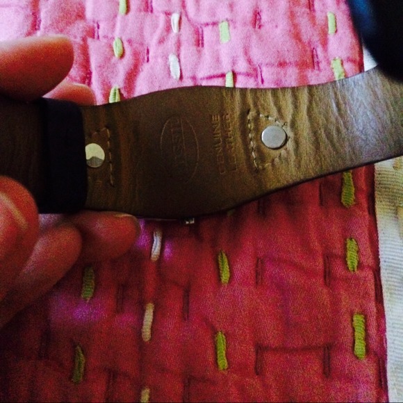 FOSSIL Leather Watch ⌚️⌚️⌚️ - Picture 3 of 4