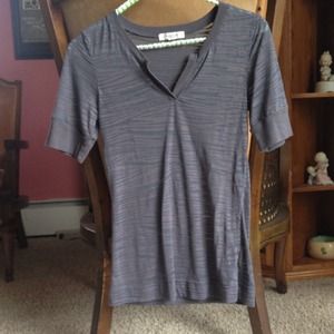 Grey energie top