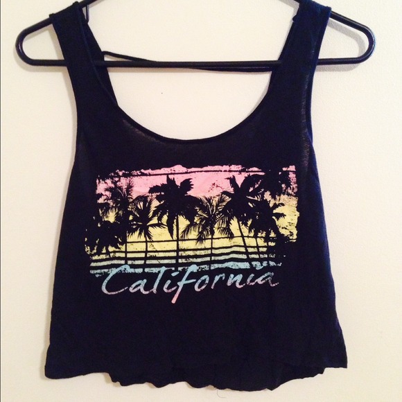 Crop top