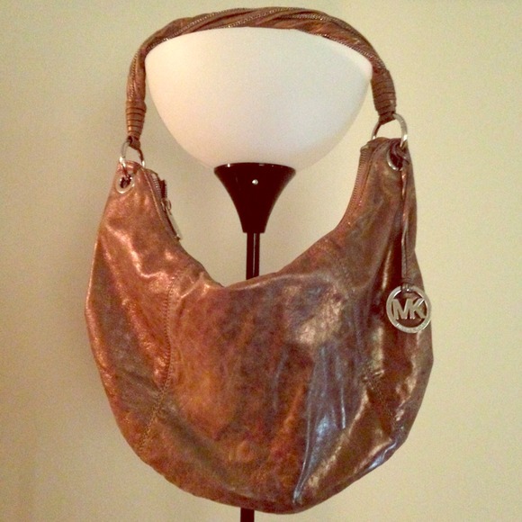 Michael Kors Handbags - Michael Kors Hobo Bag