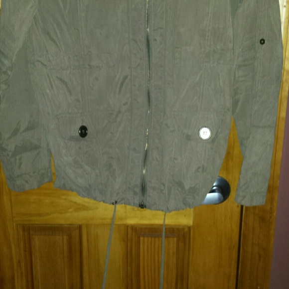 Utility Jacket - Picture 2 of 4