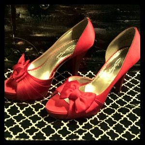 Apple Red Peep-toe heels!!!!!