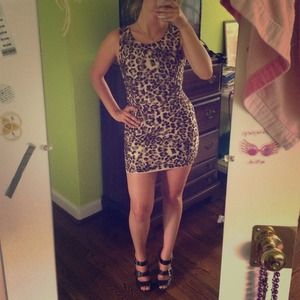 Forever 21 Perfectly Fitting Cheetah Dress!