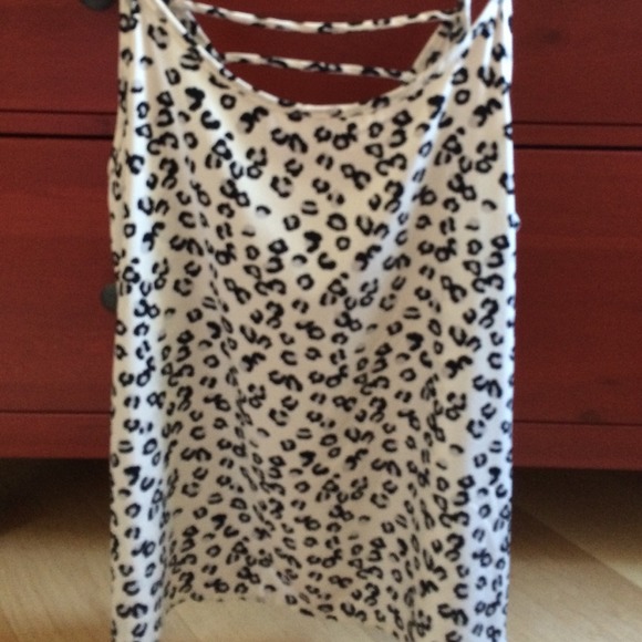 Cheetah Print tank - Picture 1 of 2
