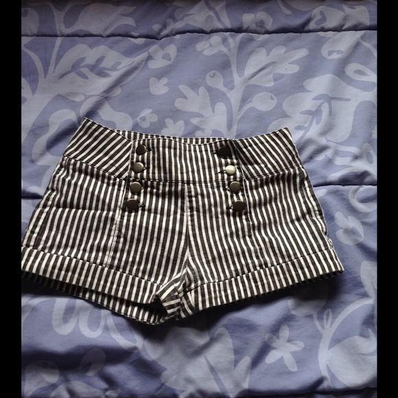 Striped high waisted shorts