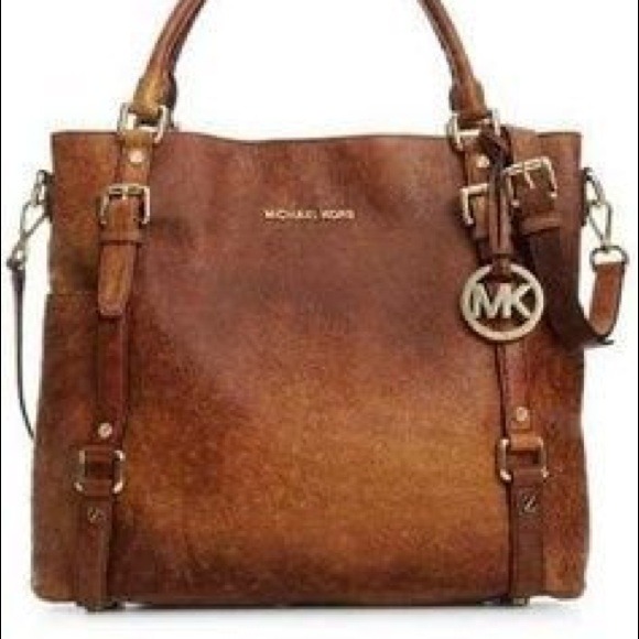 LOOKING FOR!! MK bag