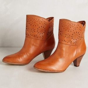 Viva Lasercut Booties